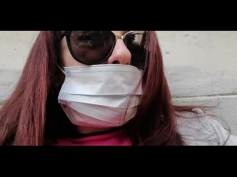 ❤️ Nicoletta se răzbună pe vecinul ei și face pipi în garajul lui (Special Covid19 Carantină italiană) ❌  at porn ro.bestsexporno.ru ❤